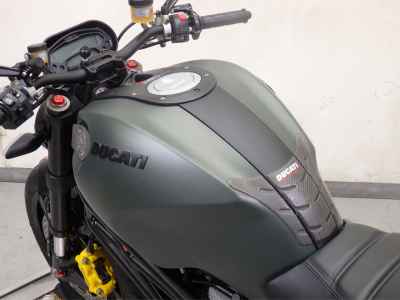 Ducati Monster 1100 2012