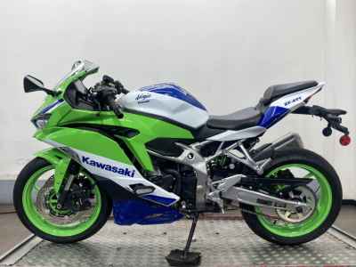 Kawasaki Ninja ZX-4RR 2024