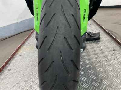 Kawasaki Ninja ZX-4RR 2024