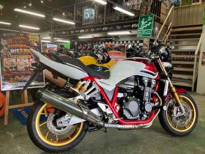 Honda CB1300SF 2024