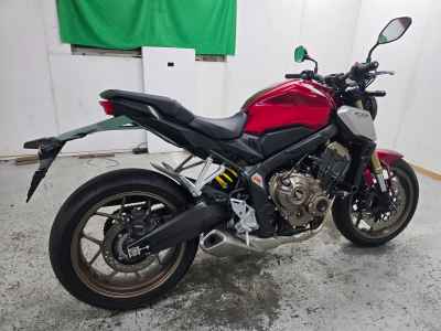 Honda CB650R 2022