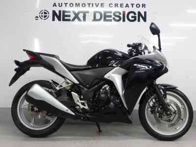Honda CBR250R 2011