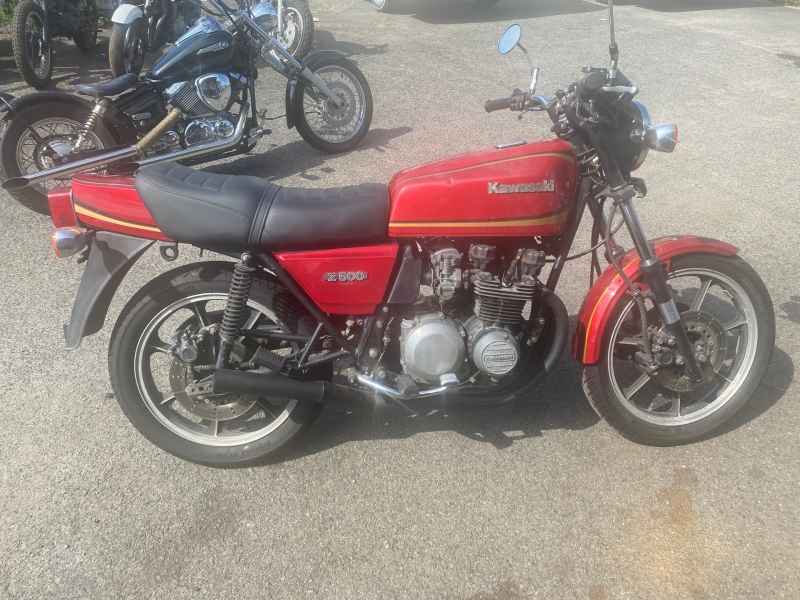 Kawasaki Z500 2025