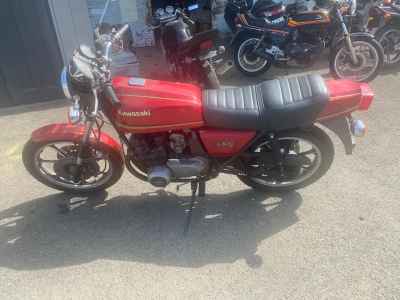 Kawasaki Z500 2025
