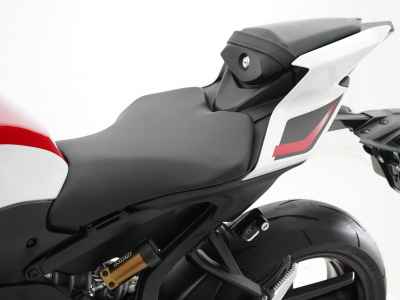 Yamaha YZF-R9 70TH 2026