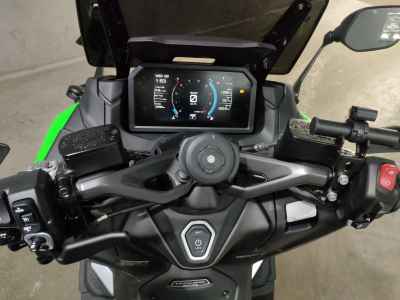 Yamaha TMAX 560 2025