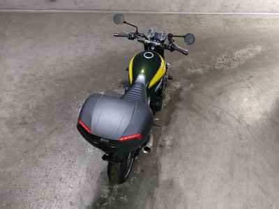 Kawasaki Z900RS 2024