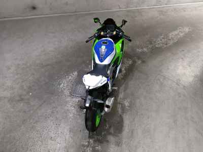 Kawasaki Ninja ZX-4RR 2024