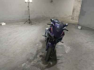 Yamaha YZF-R25 2023