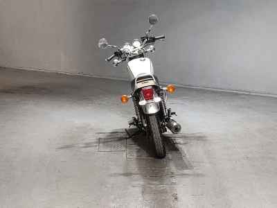 Yamaha SR400 2012