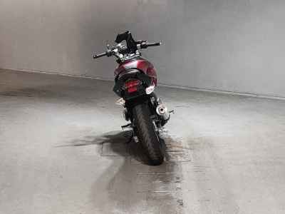 Suzuki GSR250