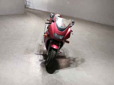 Suzuki RF900R
