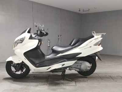 Suzuki Skywave 250S