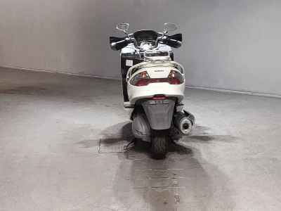 Suzuki Skywave 250S