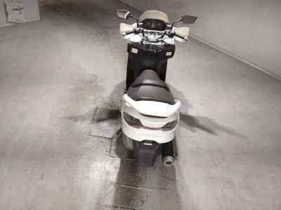 Suzuki Skywave 250S