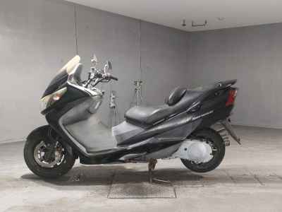 Suzuki Skywave 250S