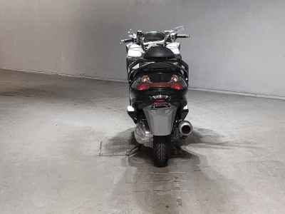 Suzuki Skywave 250S