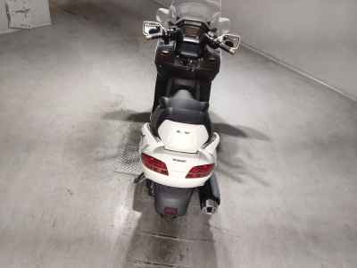 Suzuki Skywave 650LX 2010