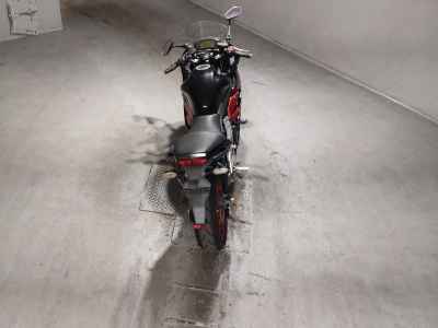 Kawasaki Ninja 400R 2011
