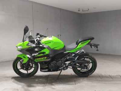 Kawasaki Ninja 250