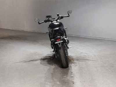 Yamaha XSR900 2024