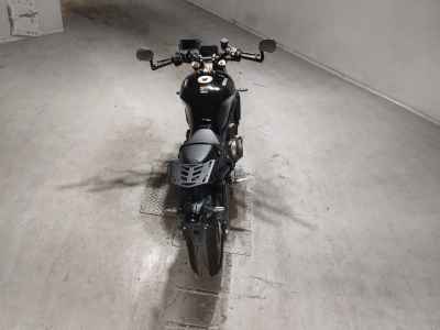 Yamaha XSR900 2024