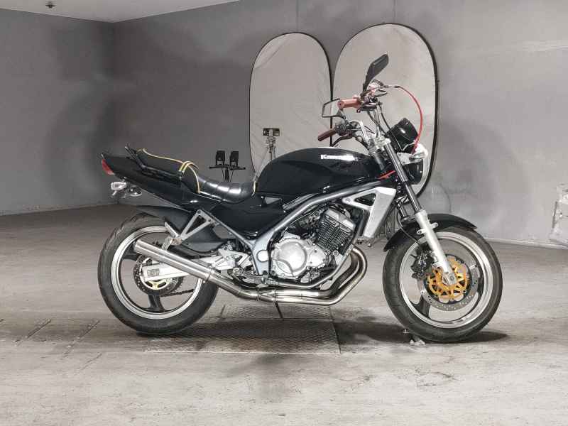 Kawasaki Balius ZR250