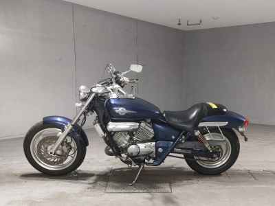 Honda Magna 250