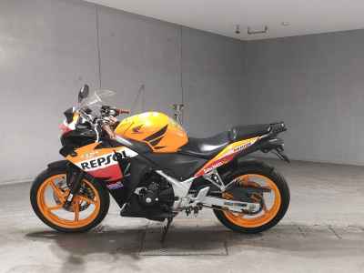 Honda CBR250R 2013