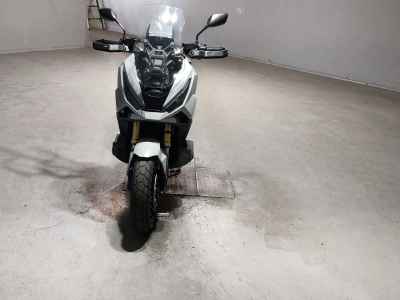 Honda X-Adv 750 2025