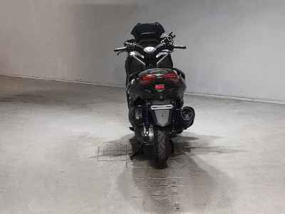 Yamaha XMAX 250 2025
