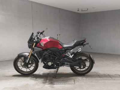 Honda CB250R 2019