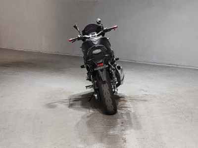 Suzuki GSR750 2013