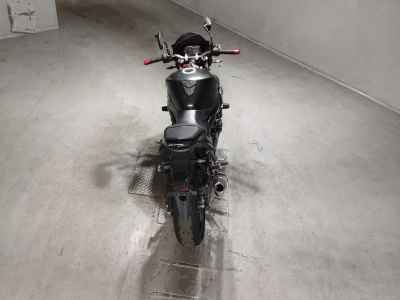 Suzuki GSR750 2013