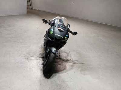 Yamaha YZF-R25 2020