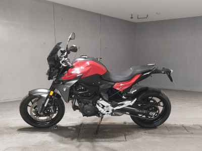 BMW F900R 2024