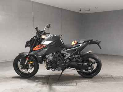 KTM 990 Duke 2024