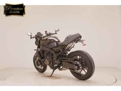 Yamaha XSR900 2023