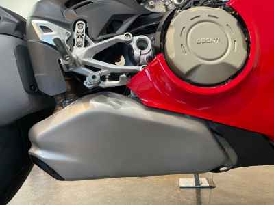 Ducati Panigale V4S 2025