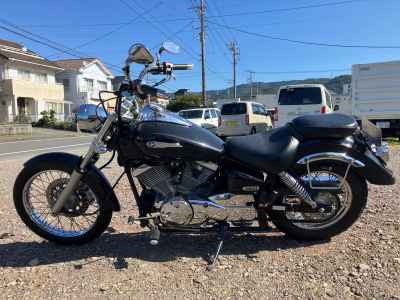 Yamaha XVS250 Drag Star