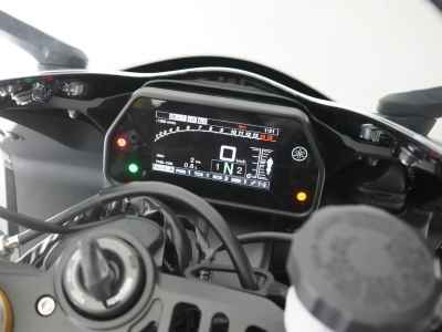 Yamaha YZF-R1M 2026