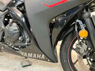 Yamaha YZF-R25 2017