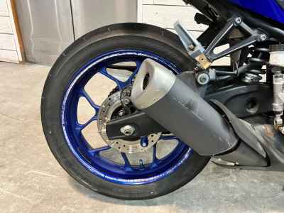 Yamaha YZF-R25 2015