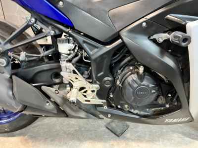 Yamaha YZF-R25 2015