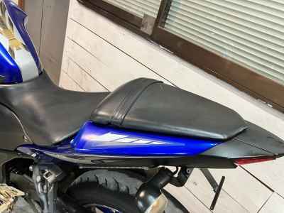 Yamaha YZF-R25 2015