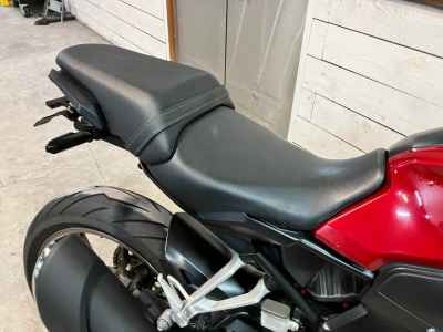 Honda CB250R 2019
