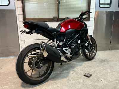 Honda CB250R 2019