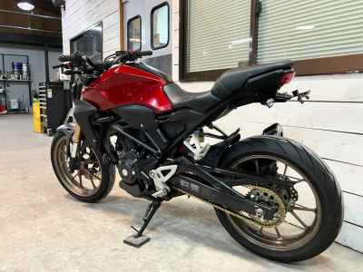 Honda CB250R 2019