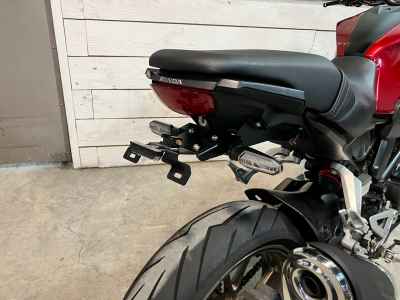 Honda CB250R 2019