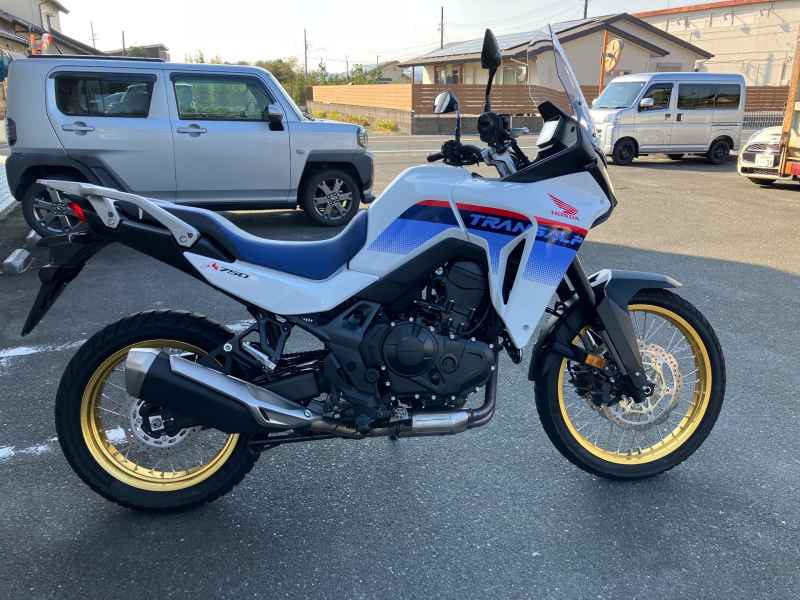 Honda Transalp 750 2024